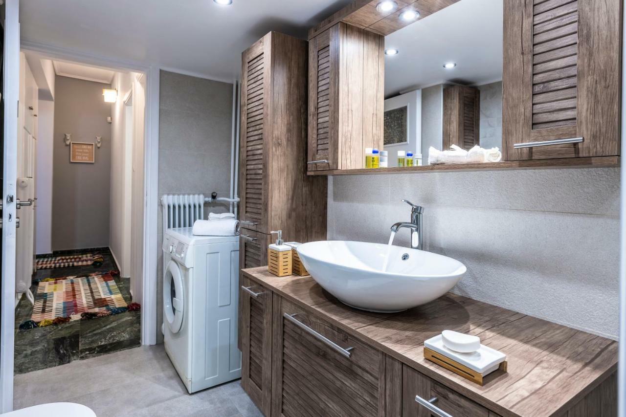 Piraeus Port Marouso Apartment ภายนอก รูปภาพ