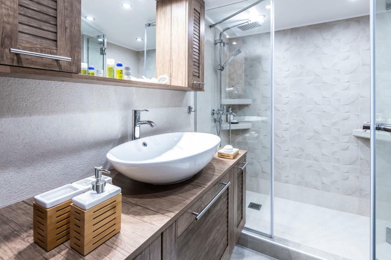 Piraeus Port Marouso Apartment ภายนอก รูปภาพ